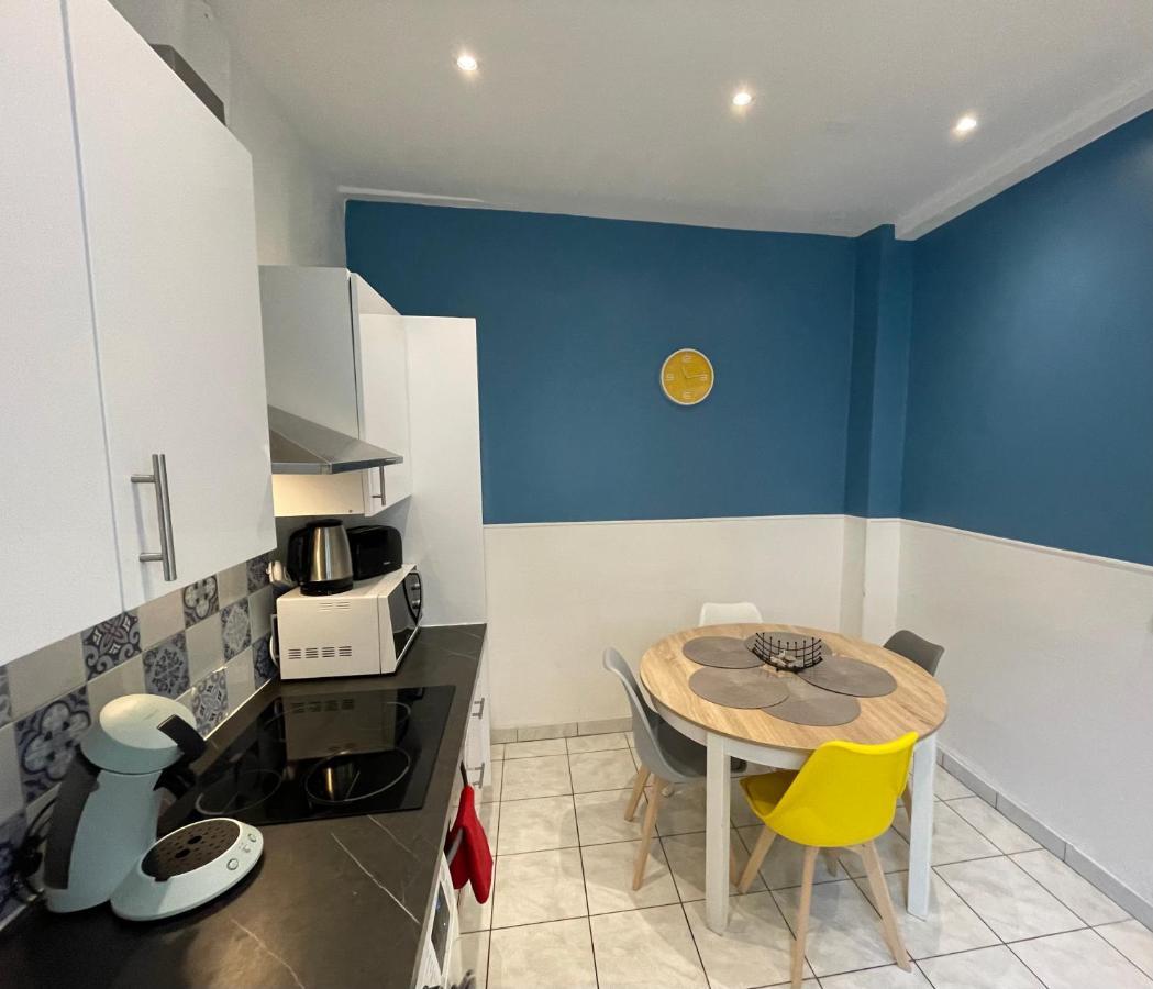 Joli Appartement Spacieux A 3 Min A Pied De La Mer Nizza Exterior foto