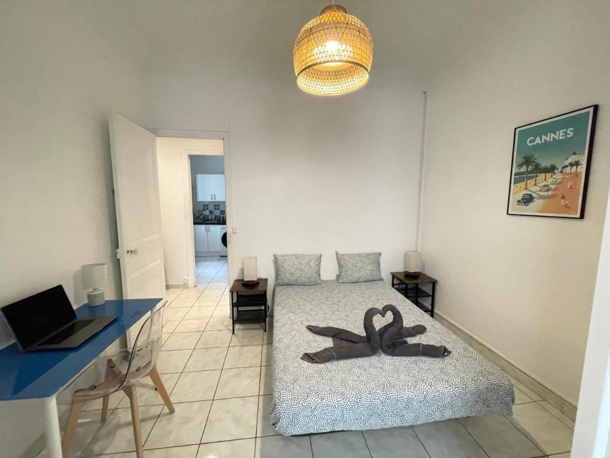 Joli Appartement Spacieux A 3 Min A Pied De La Mer Nizza Exterior foto